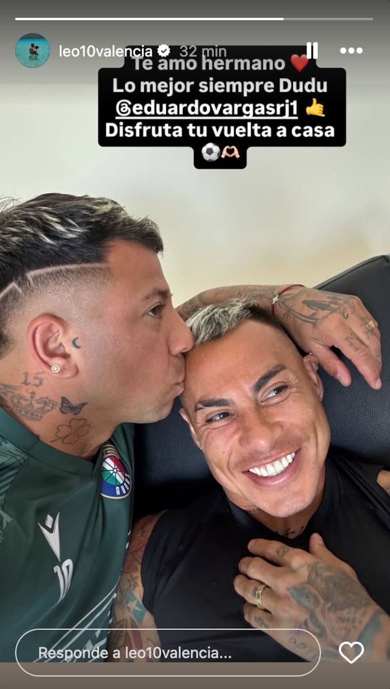 Fueron compañeros en Audax Italiano y en la Selección Chilena.