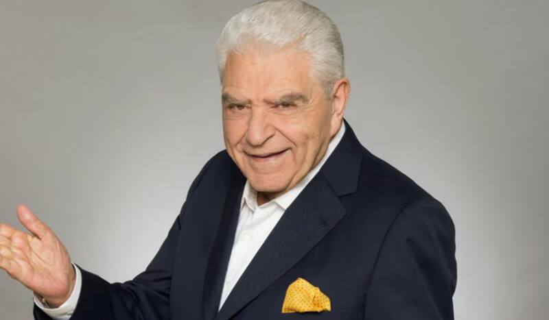 y las denuncias en su contra.