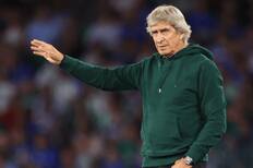 “Tiene preferencia”: Manuel Pellegrini fue claro al escoger entre el Betis y la Selección Chilena