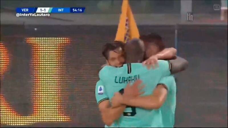 Santiago, 9 de julio 2020
El Presidente de la Republica, Sebastin Pinera, realiza una voceria por el Dia de la Bandera.
Dragomir Yankovic/Aton Chile