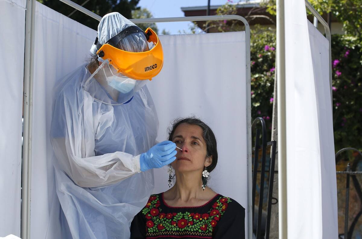 Balance Covid-19: Revisa cuántos casos nuevos de coronavirus y fallecidos hubo este sábado 12 de noviembre
