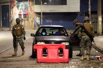 Nuevo instructivo de Carabineros aclara cuándo pueden proceder a la detención