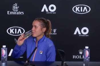 Notable: Sofía Kenin brinda con periodistas tras ganar Australian Open