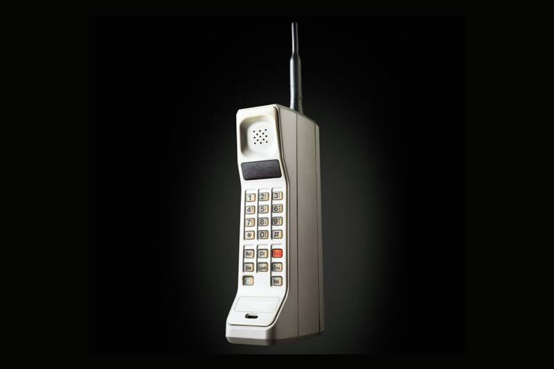 Motorola DynaTAC 8000x.