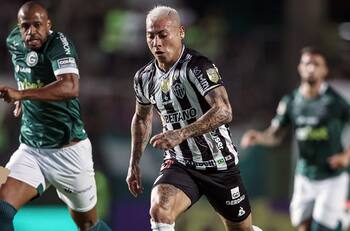 Un viejo conocido: Eduardo Vargas tiene nuevo DT en el Atlético Mineiro