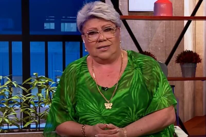 Paty Maldonado estaría enferma de su estómago.