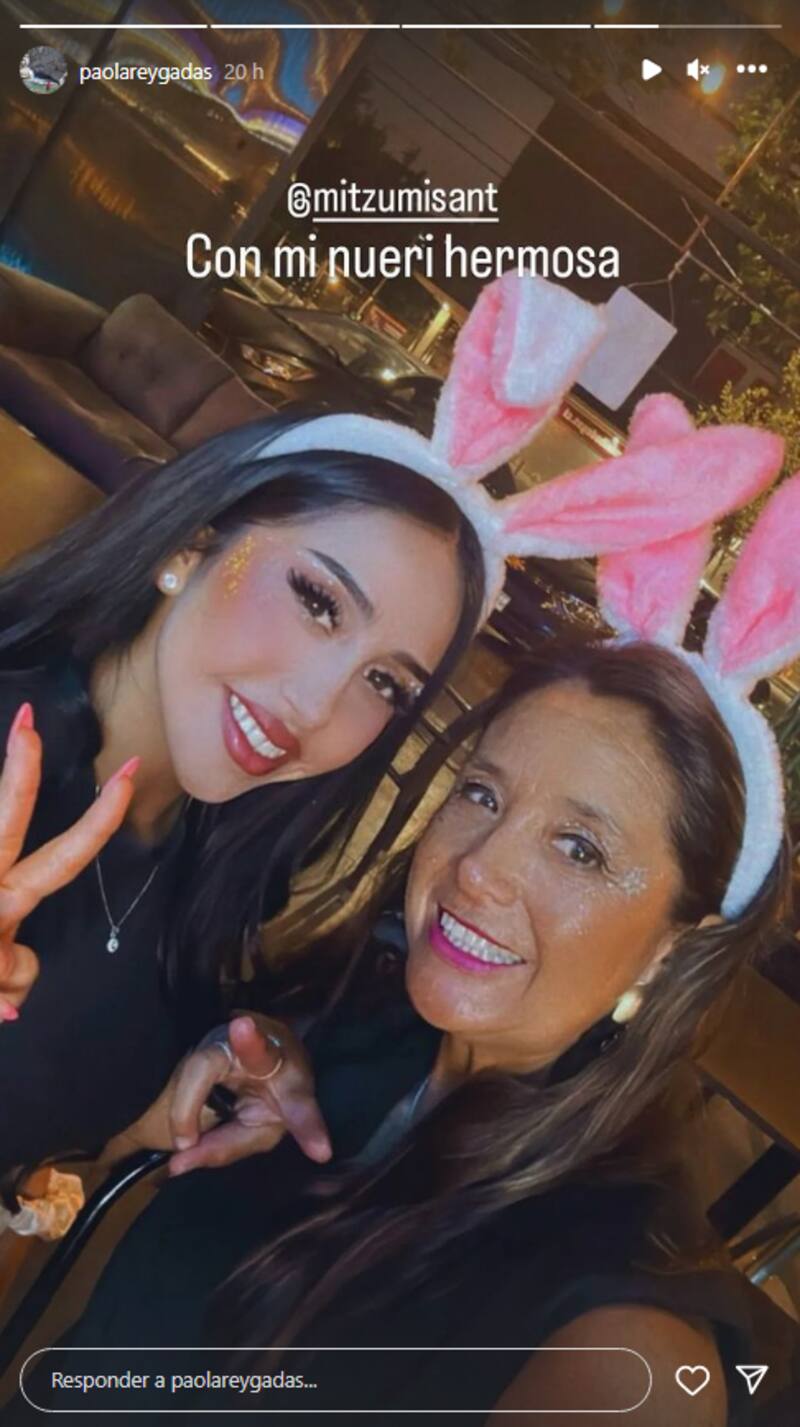 posaron juntas en despedida de soltera.