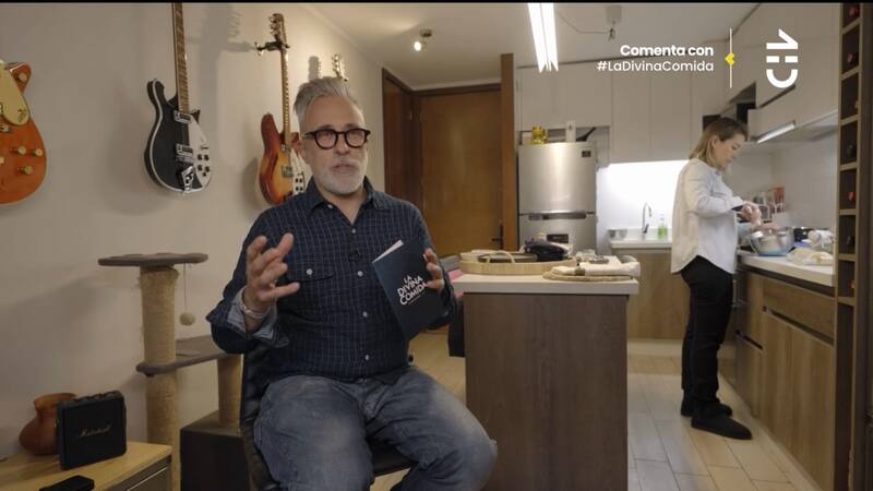 Sergi Arola explicando al programa sus próximos platos.