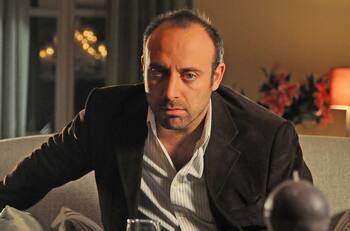 ¿Por qué Halit Ergenç, el actor turco de Las Mil y Unas Noches fue condenado a prisión?