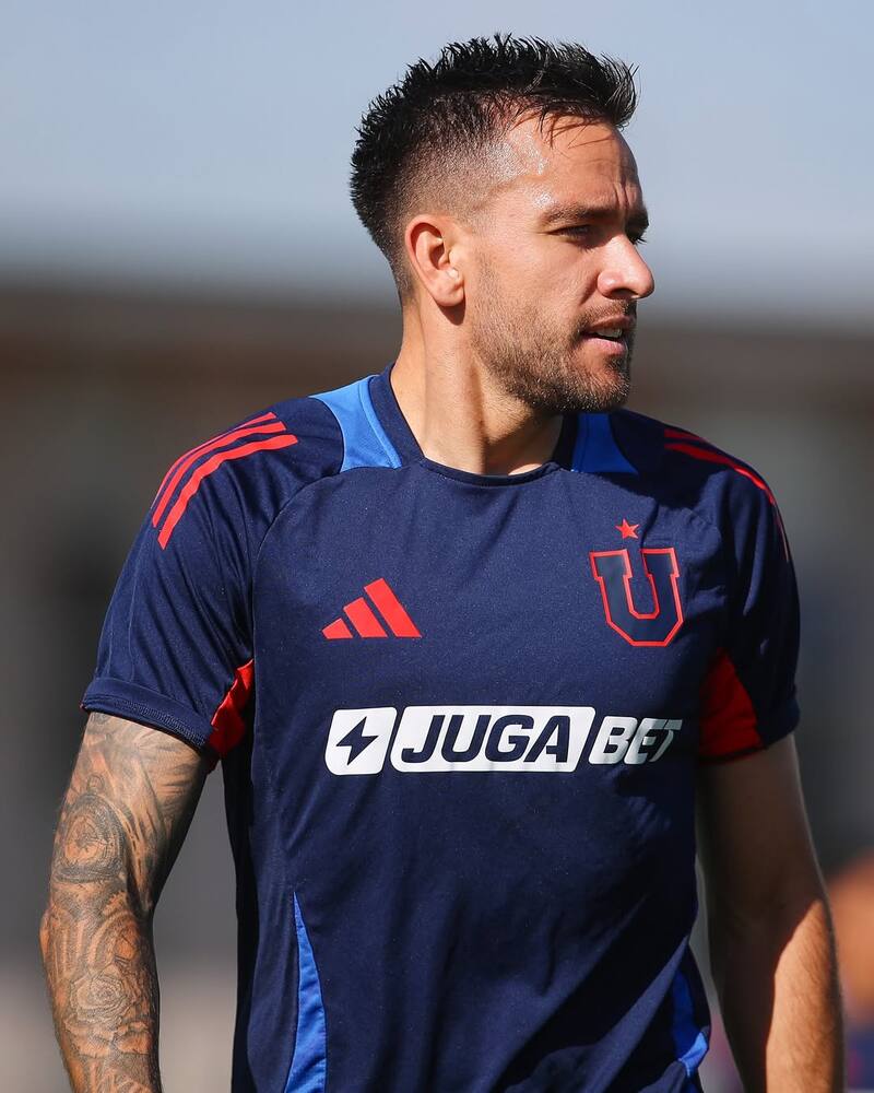 Matías Zaldivia en su regreso a los entrenamientos.