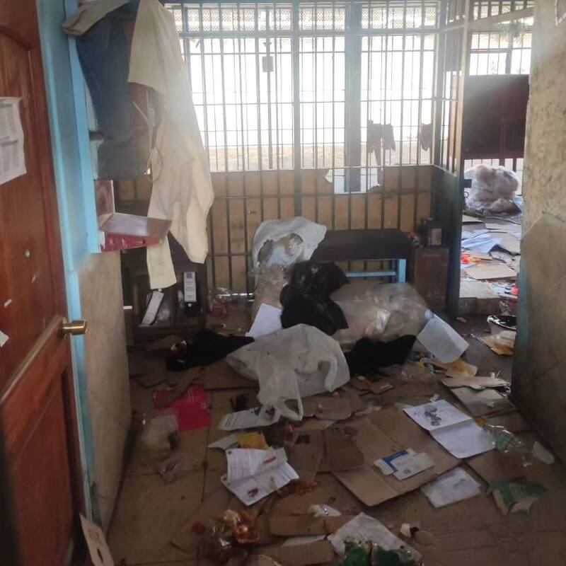 Bayron Fire alza la voz en apoyo a los reos de la cárcel Colina 2