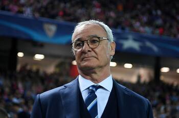 VIDEO | ¡Emocionante! El espontáneo tributo que el Olímpico de Roma le brindó a Claudio Ranieri