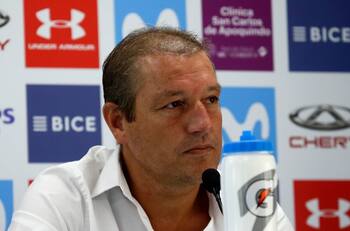 Buljabasich se refirió al posible interés de la UC por Mouche e Insaurralde