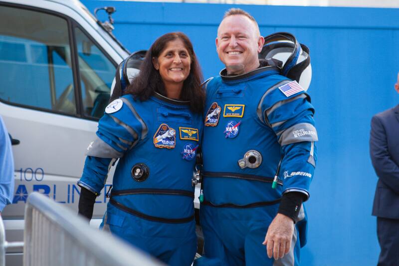 Los astronautas de la NASA siguen atrapados en el Espacio sin fecha de retorno.