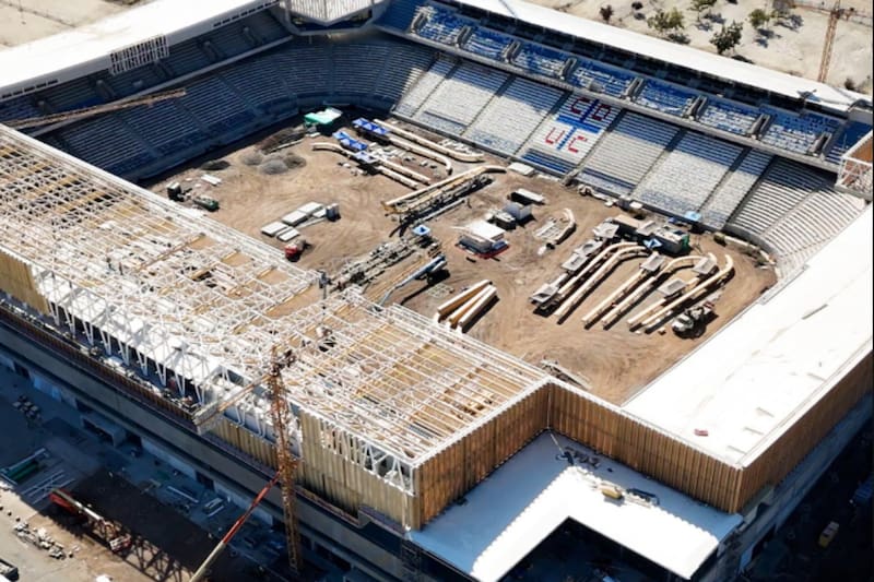 En Cruzados proyectan tener listo el recinto para albergar la segunda rueda del Campeonato Nacional. (Foto: @Cruzados)