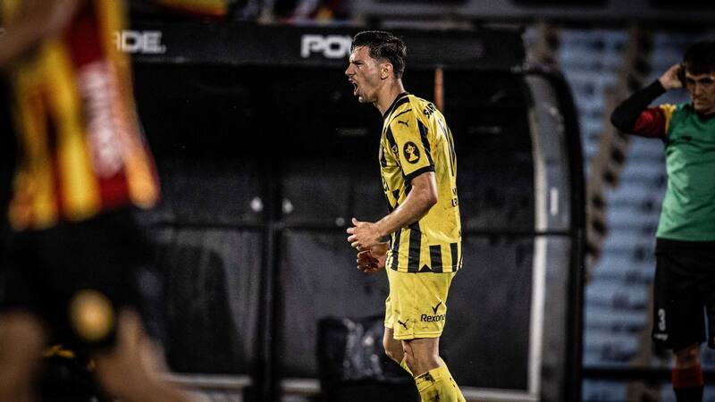 En Uruguay ponen en la órbita de la U a Maximiliano Silvera.