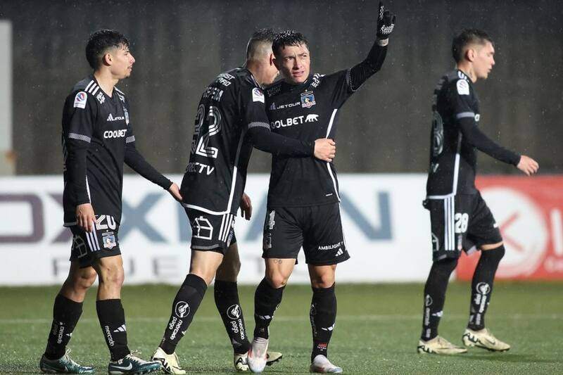 Cristián Zavala se refirió a una posible salida a México. Colo Colo.