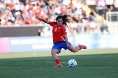 Chile golea 5-0 a Bolivia y suma su primer triunfo en la Liga de Naciones Femenina