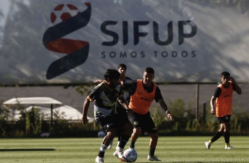 El Sindicato de Futbolistas Profesionales les tiende una mano a aquellos jugadores que no pueden encontrar trabajo. Foto: Sifup en Instagram.