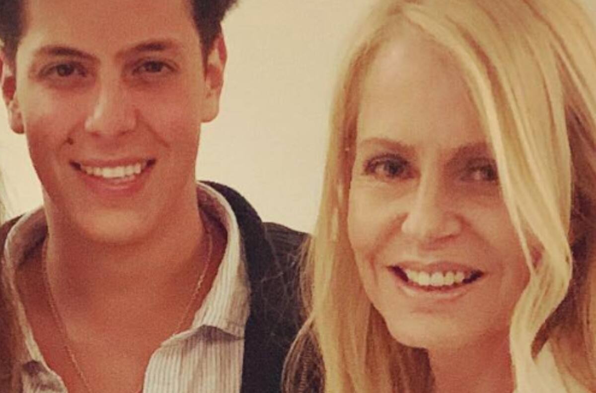 "Porotito de mi corazón": Máximo Menem sorprendió a su madre, Cecilia Bolocco, con un tierno gesto