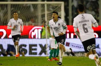 La emotiva despedida de Esteban Pavez en Colo Colo