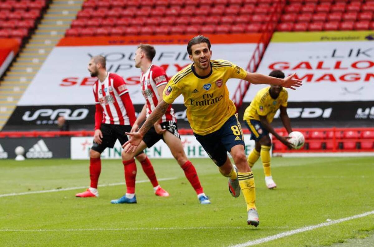 Arsenal pasó a semifinales de la FA Cup con agónico triunfo a último minuto