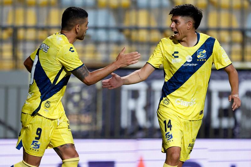 Tiene listo el esquema que utilizará en el Campeonato Nacional. Foto: Andrés Pina/Photosport