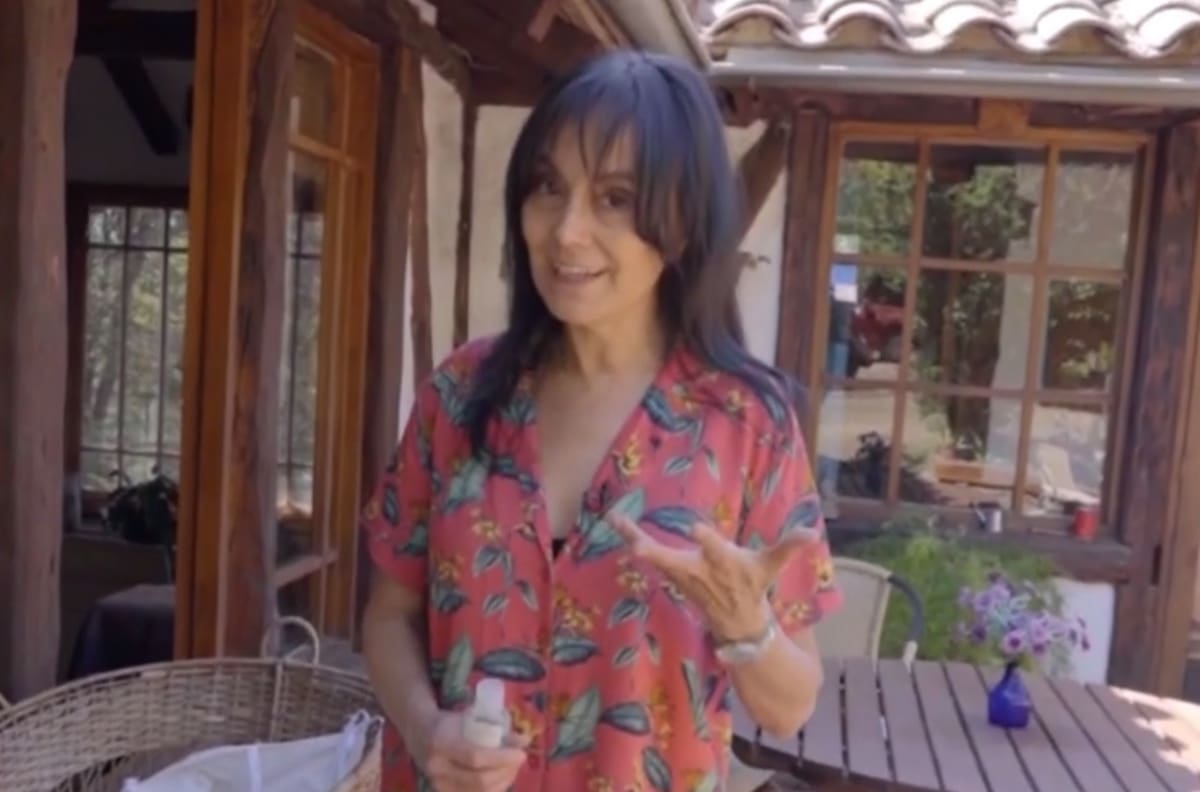 “Qué cosa más linda”: Actriz Elena Muñoz reveló que muy pronto será abuela y mostró el detalle con el que espera su llegada