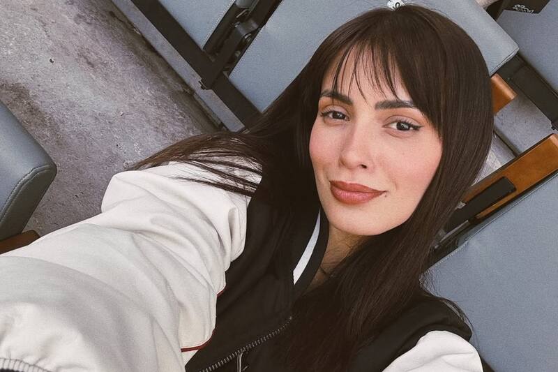 decidió restarse de la convocatoria a pesar de su alto costo de vida actual. Créditos: Instagram @conycapelli.