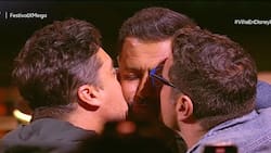 VIDEO | El “beso de a tres” de Pancho Saavedra, Jorge Zabaleta y Pedro Ruminot en el Festival de Viña 2025