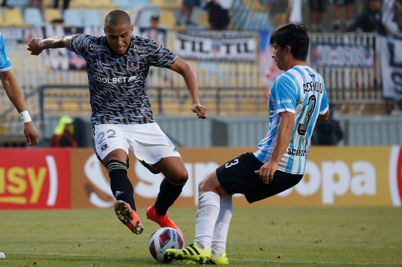 El defensor se transformó en un histórico de Magallanes y pretende sumar su segunda copa Chile en los carabeleros