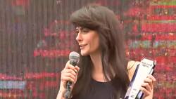 “Siento que represento a las mujeres...”: Tonka Tomicic reaparece tras la Gala del Festival de Viña y recibe importante reconocimiento