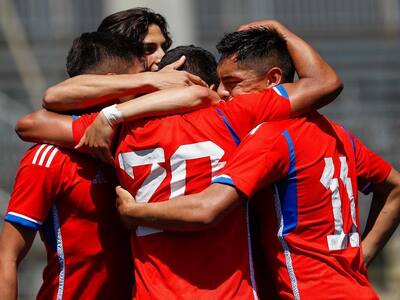 Con hijos de exmundialista y una figura de la UC: esta es la nómina de La Roja sub-16