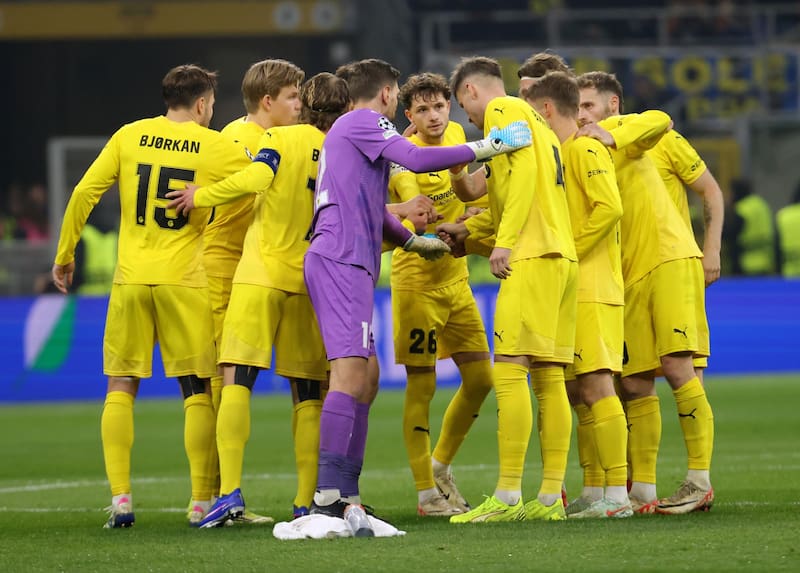 Los noruegos le ganaron al Inter y estarán en los octavos de final de la Champions League. Foto: EFE.