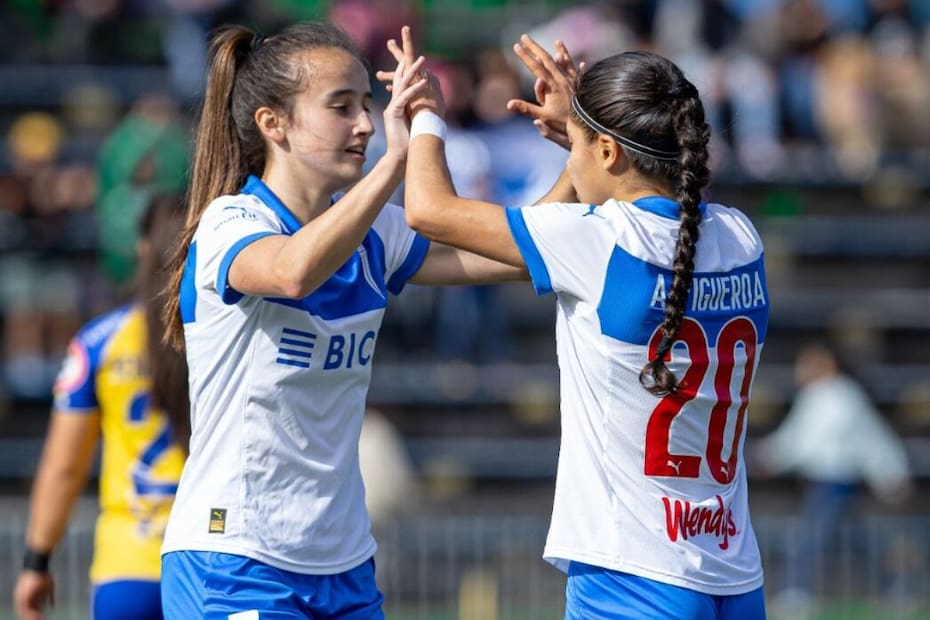 La rama femenina de la UC inaugurará el Claro Arena, con partido ante Santiago Morning.
