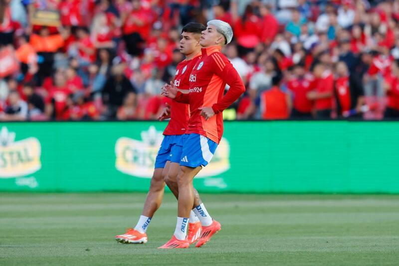 Maxi Guerrero será titular para la final de Copa Chile: Álvarez mandó al banco a figura de la U. Foto: Aton.