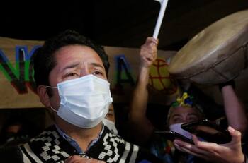 Ancalao se querelló contra supuesto responsable por firmas falsas a quien habría pagado $3 millones