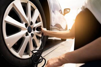 ¿Por qué una correcta presión de los neumáticos ayuda a ahorrar dinero?