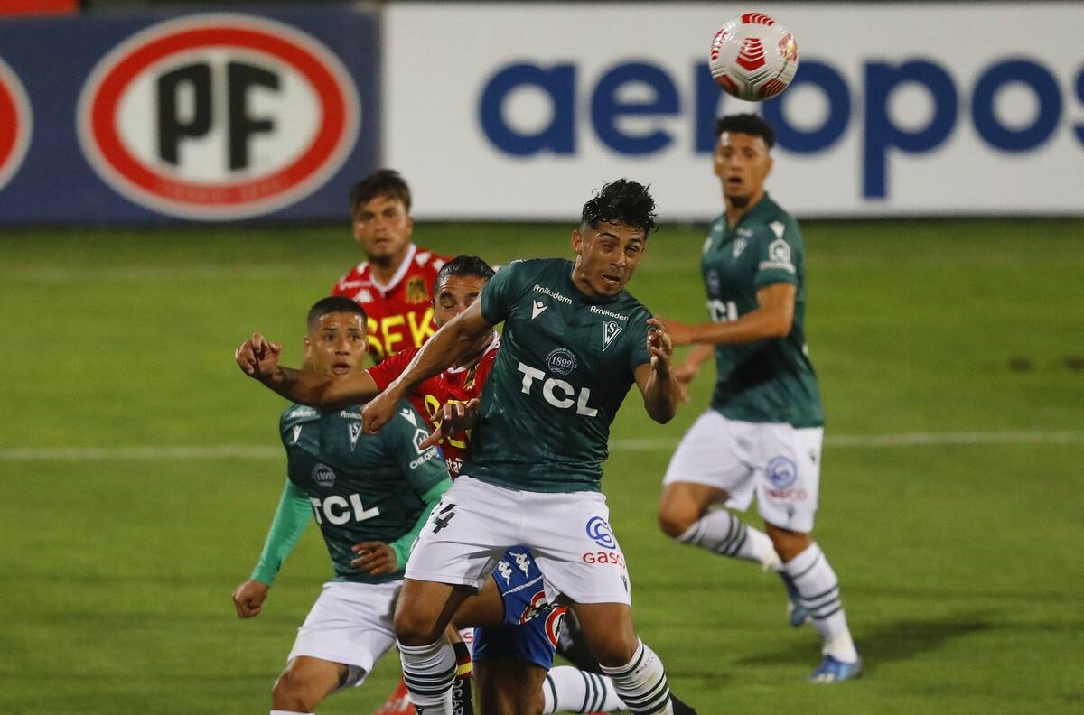 Con una gran novedad en la citación: así podría formar Santiago Wanderers para enfrentar a La Calera