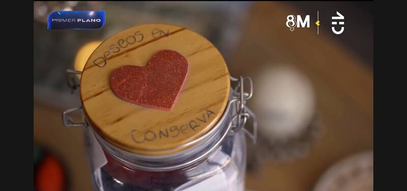 Un hermoso regalo para el recuerdo. Créditos: CHV.