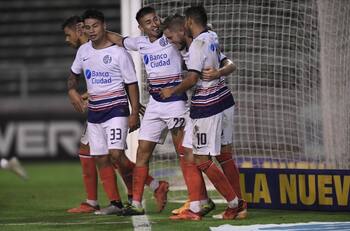 Con tres cambios: San Lorenzo definió su oncena titular para enfrentar a la U por Copa Libertadores