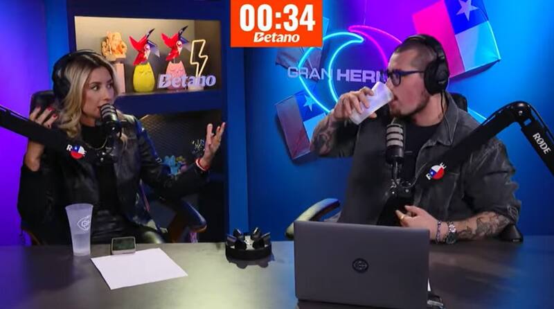 Camila Andrade en el react con Claudio Michaux. Créditos: Pantallazo YouTube