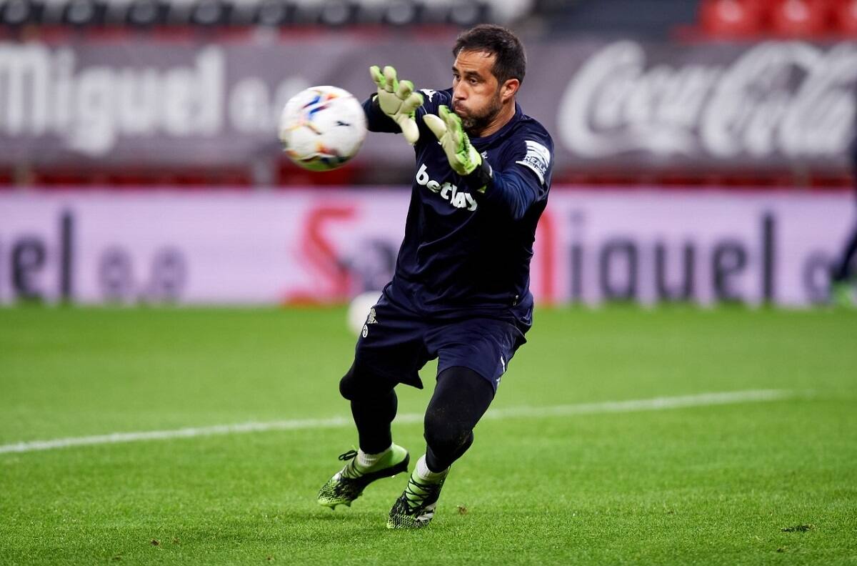 Joven promesa del Barcelona suena fuerte para llegar al Betis de Claudio Bravo y Pellegrini