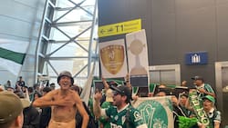 VIDEO | Hinchas de Santiago Wanderers llegaron al aeropuerto para recibir a los campeones de Libertadores