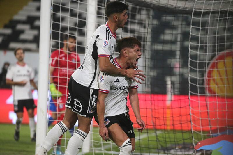 Colo Colo vence a Audax