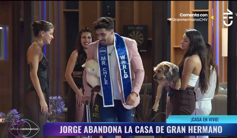 Jorge Aldoney abandona la casa de "Gran Hermano" Chile.