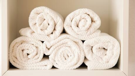 Ni vinagre ni detergente: Así puedes hacer que tus toallas luzcan como nuevas