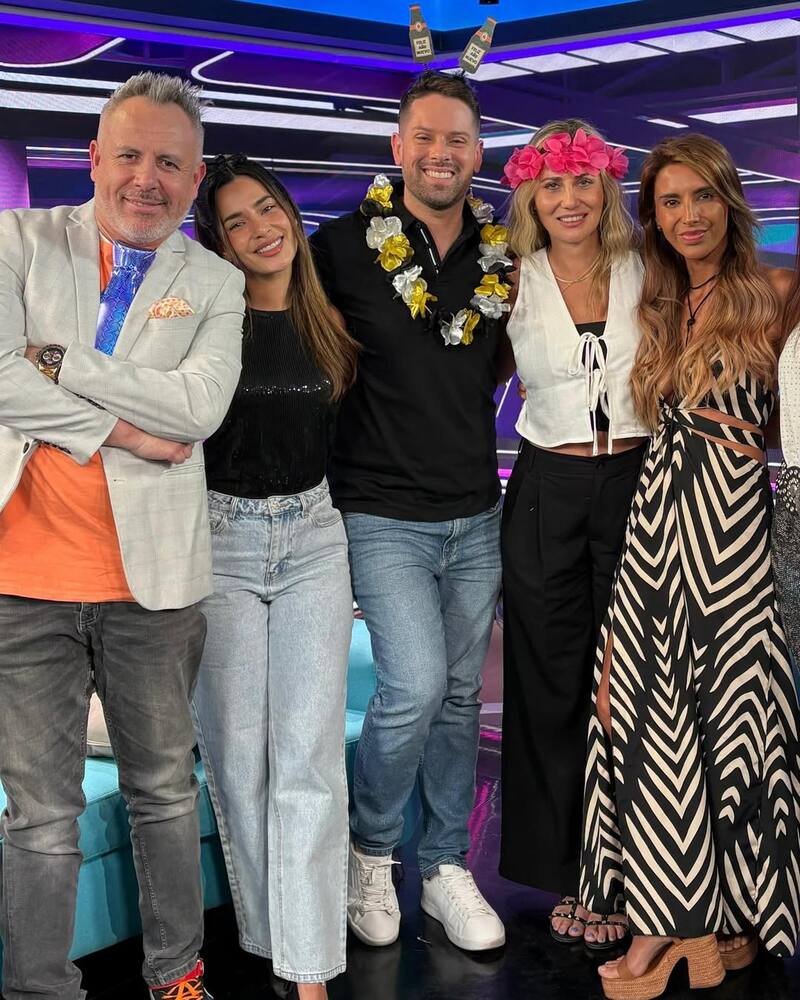 Colegas de la personalidad de TV le mandaron mucha fuerza y pronta recuperación.