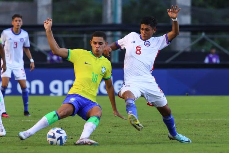 Brasil arrasó con Chile en la primera fecha del Sudamericano Sub 17. (Foto: La Roja)