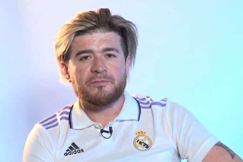 Junior Playboy confesó un especial pacto que mantiene con su mamá.